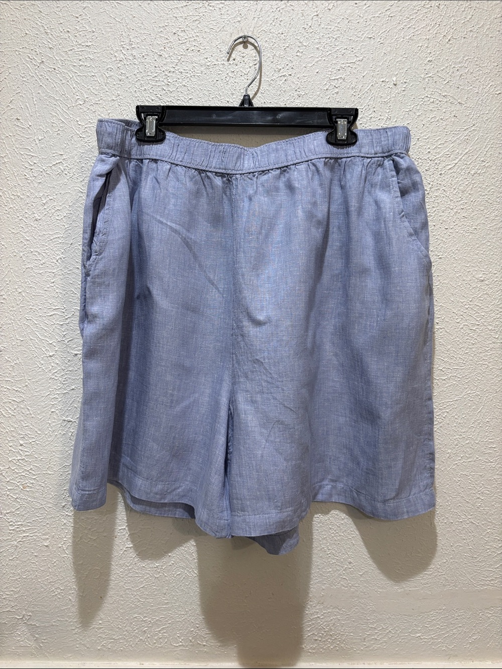 Tahari Light Blue Linen Elastic-Waist Shorts